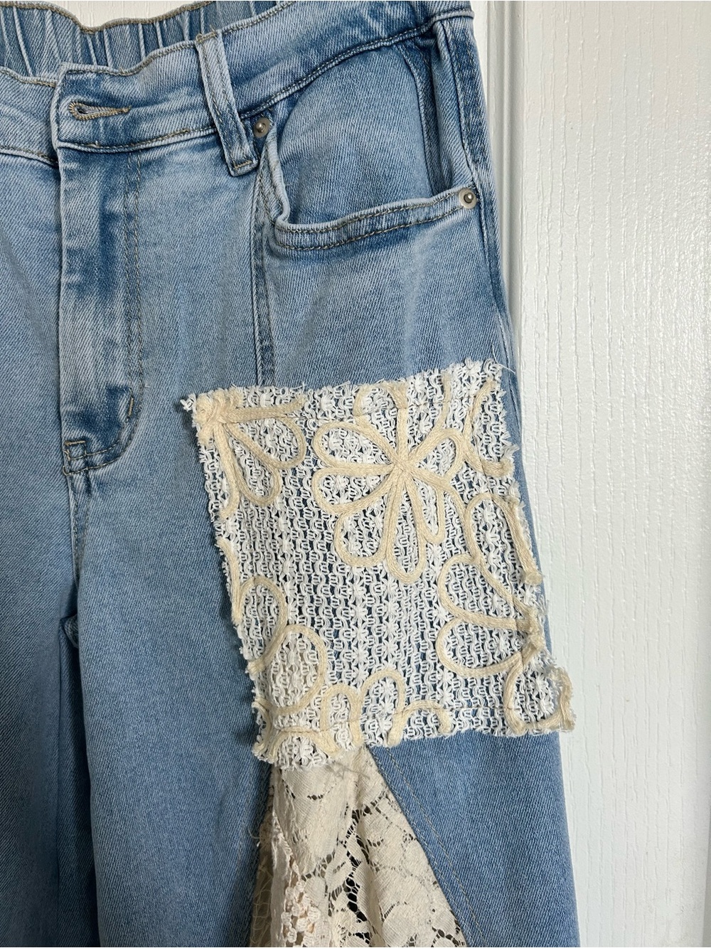 Oli & Hali Light Blue Denim Jeans with Elastic Waist - Picture 7 of 15